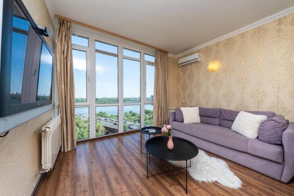 Apartments With Crazy Panoramic View Of The Dniepr Kyiv Exterior foto